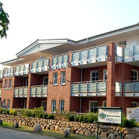 Bernstein Mare Luxor 3 * Büsum